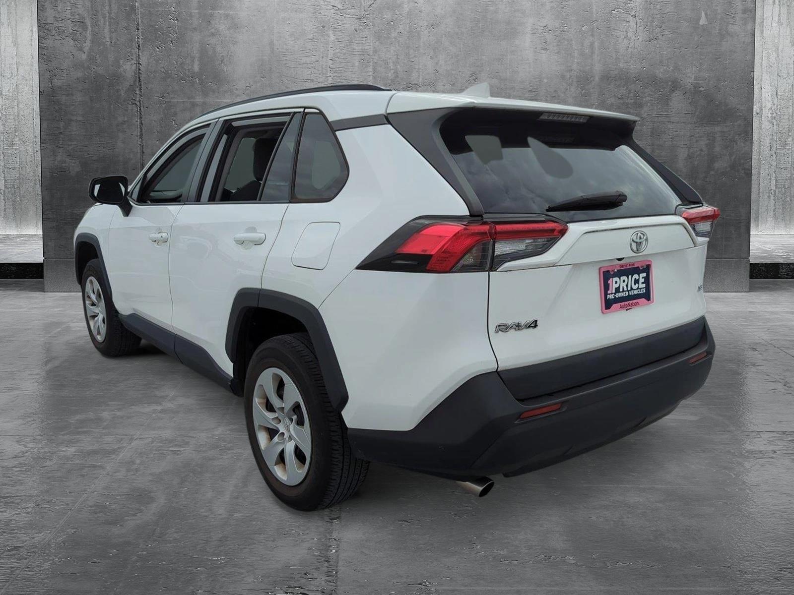 2021 Toyota RAV4 Vehicle Photo in Ft. Myers, FL 33907