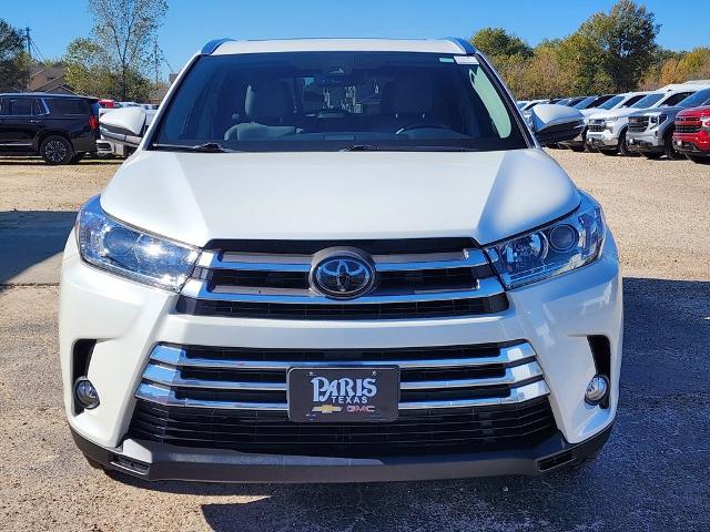 2017 Toyota Highlander Vehicle Photo in PARIS, TX 75460-2116