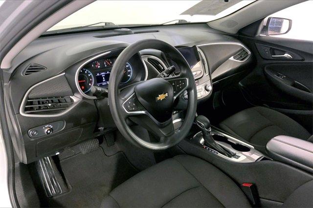 2022 Chevrolet Malibu Vehicle Photo in INDEPENDENCE, MO 64055-1314