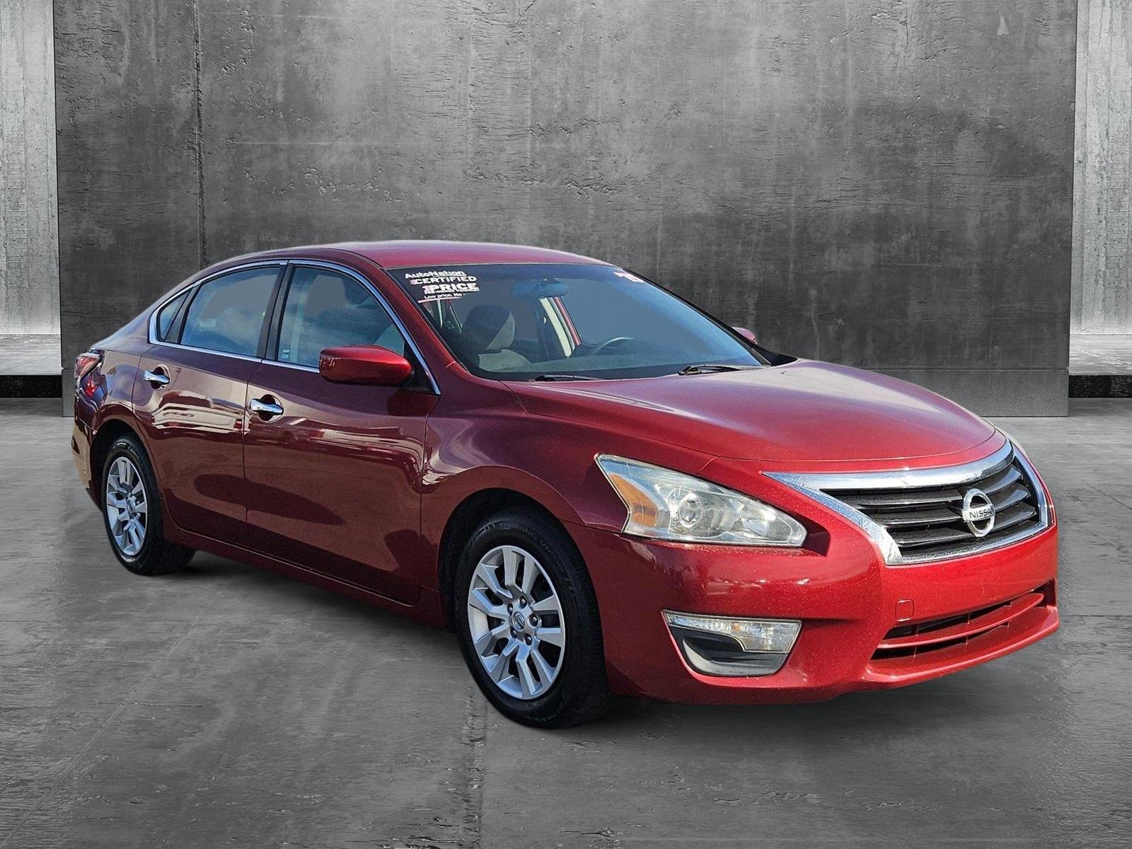 2015 Nissan Altima Vehicle Photo in MESA, AZ 85206-4395