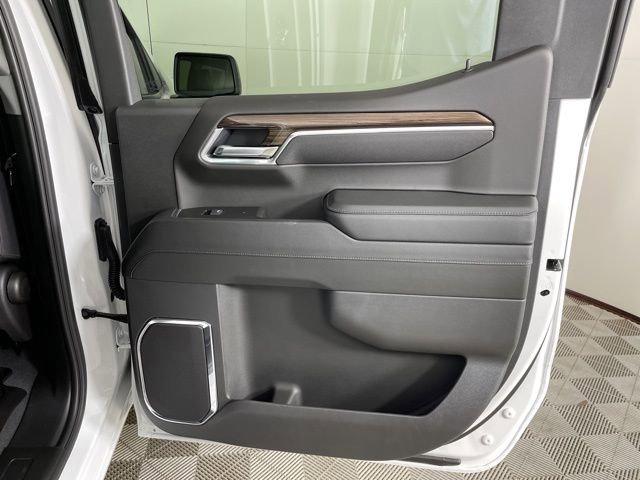 2025 Chevrolet Silverado 1500 Vehicle Photo in PHOENIX, AZ 85014-3381