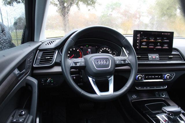 2022 Audi Q5 Vehicle Photo in HOUSTON, TX 77090