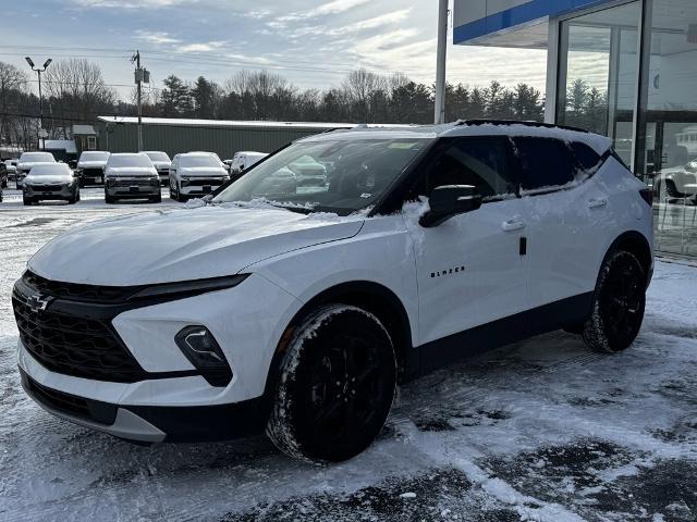 2025 Chevrolet Blazer Vehicle Photo in GARDNER, MA 01440-3110