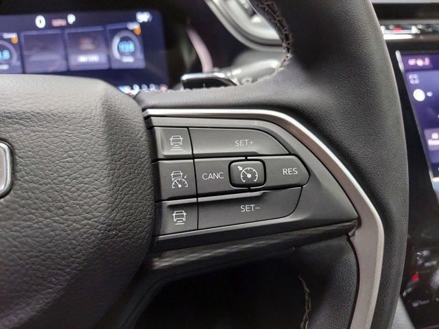 2023 Jeep Grand Cherokee L Vehicle Photo in SAUK CITY, WI 53583-1301