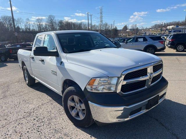 2018 Ram 1500 Vehicle Photo in MILFORD, OH 45150-1684