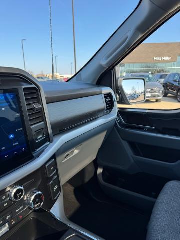 2021 Ford F-150 Vehicle Photo in Peoria, IL 61615