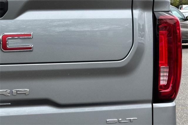 2023 GMC Sierra 1500 Vehicle Photo in ELK GROVE, CA 95757-8703