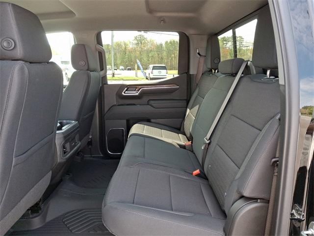 2025 Chevrolet Silverado 1500 Vehicle Photo in BERLIN, MD 21811-1121