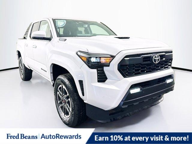 2025 Toyota Tacoma 4WD Vehicle Photo in Flemington, NJ 08822