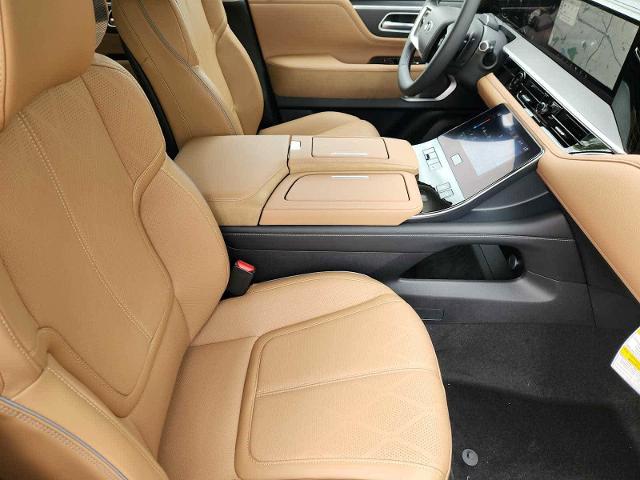 2025 INFINITI QX80 Vehicle Photo in Fort Worth, TX 76132