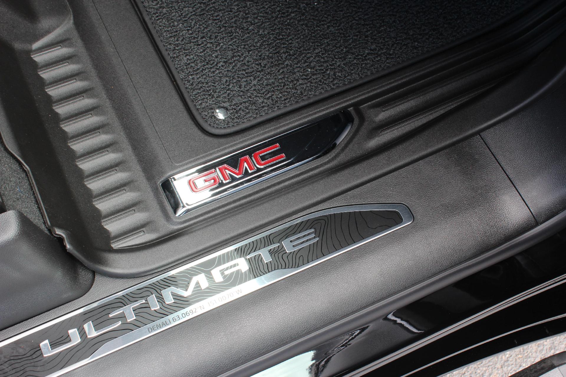 2025 GMC Sierra 1500 Vehicle Photo in AURORA, CO 80012-4011