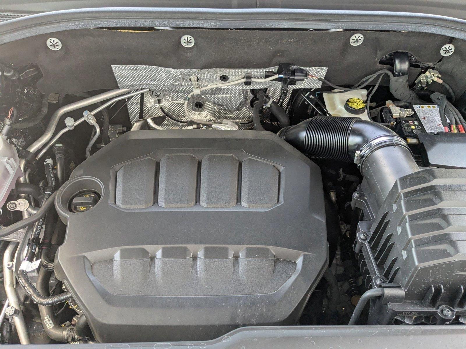 2024 Volkswagen Atlas Vehicle Photo in Wesley Chapel, FL 33544