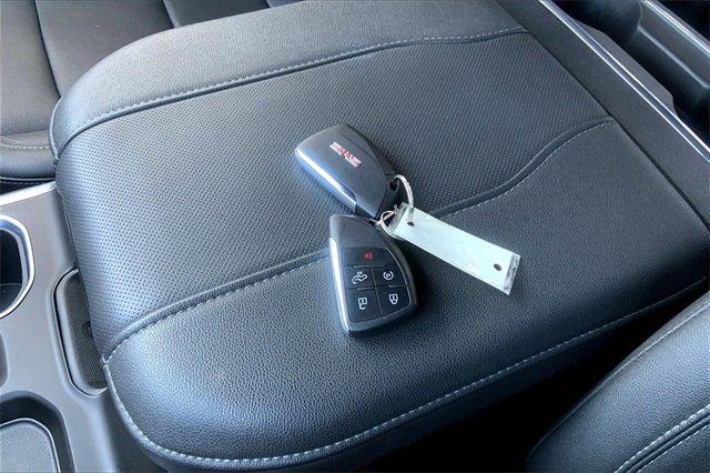 2023 GMC Sierra 1500 Vehicle Photo in TOPEKA, KS 66609-0000