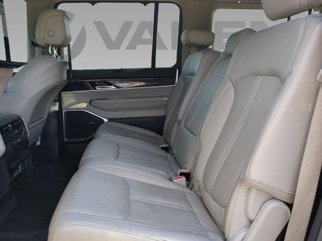2023 Jeep Wagoneer Vehicle Photo in BEAUFORT, SC 29906-4218