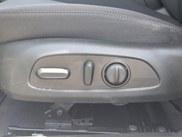 2023 Chevrolet Malibu Vehicle Photo in BRUNSWICK, GA 31525-1881