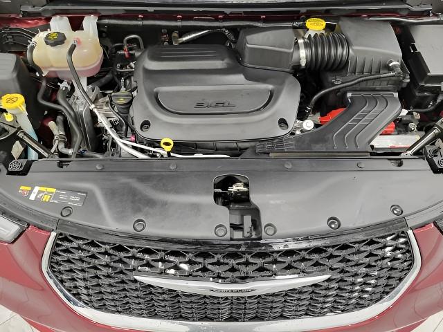 2023 Chrysler Pacifica Vehicle Photo in Kaukauna, WI 54130