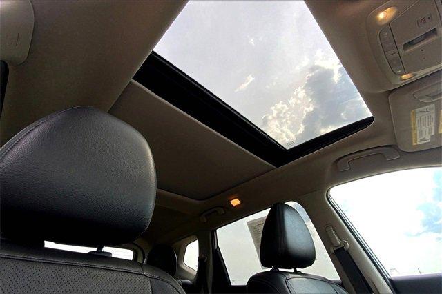 2017 Nissan Rogue Vehicle Photo in TOPEKA, KS 66609-0000