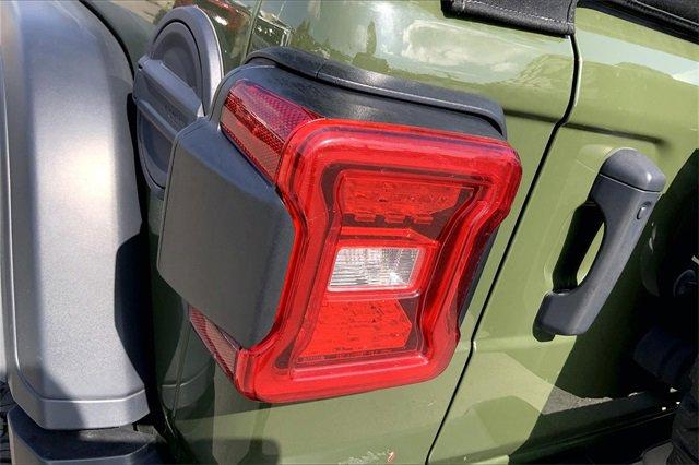2021 Jeep Wrangler Vehicle Photo in KANSAS CITY, MO 64114-4502