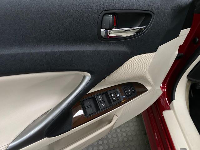 2012 Lexus IS 250C Vehicle Photo in Appleton, WI 54913