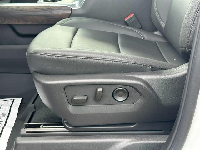 2025 GMC Sierra 2500 HD Vehicle Photo in COLUMBIA, MO 65203-3903