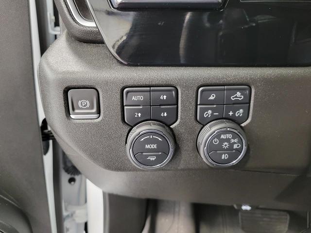 2024 Chevrolet Silverado 1500 Vehicle Photo in NEENAH, WI 54956-2243