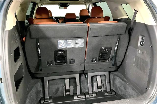 2023 Kia Carnival Vehicle Photo in Lees Summit, MO 64086