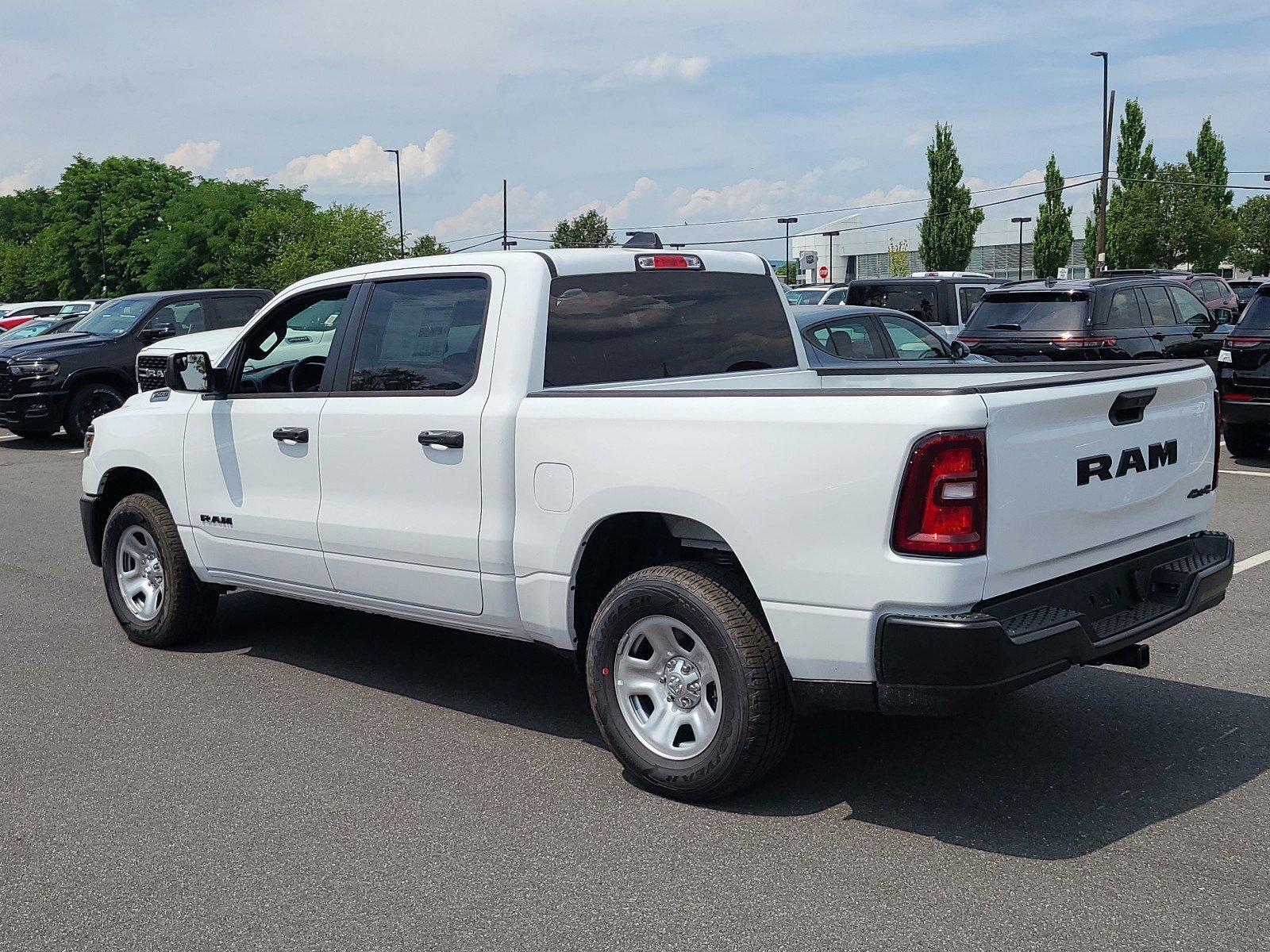 2025 Ram 1500 Vehicle Photo in Mechanicsburg, PA 17050-1707