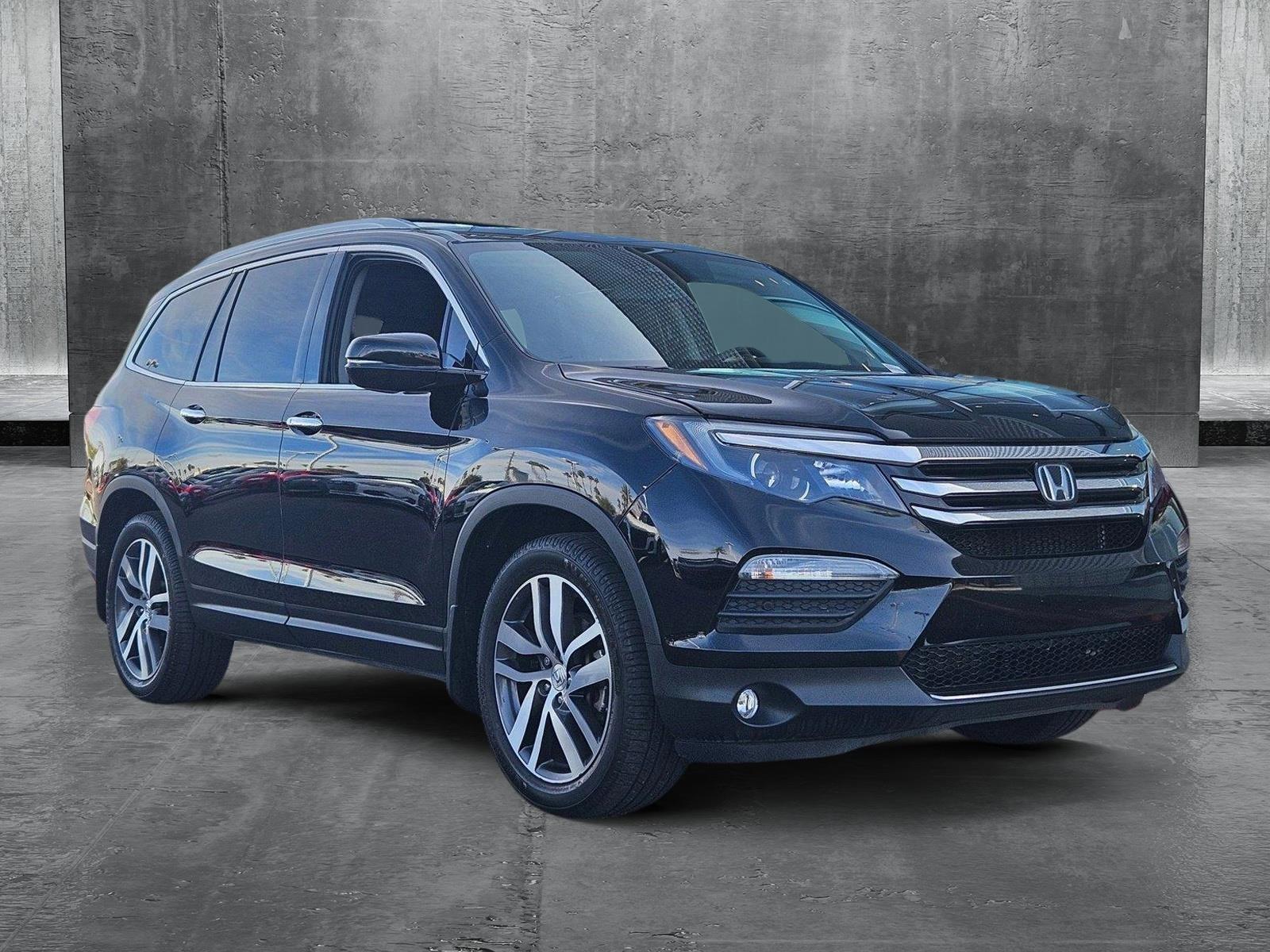 2018 Honda Pilot Vehicle Photo in Peoria, AZ 85382