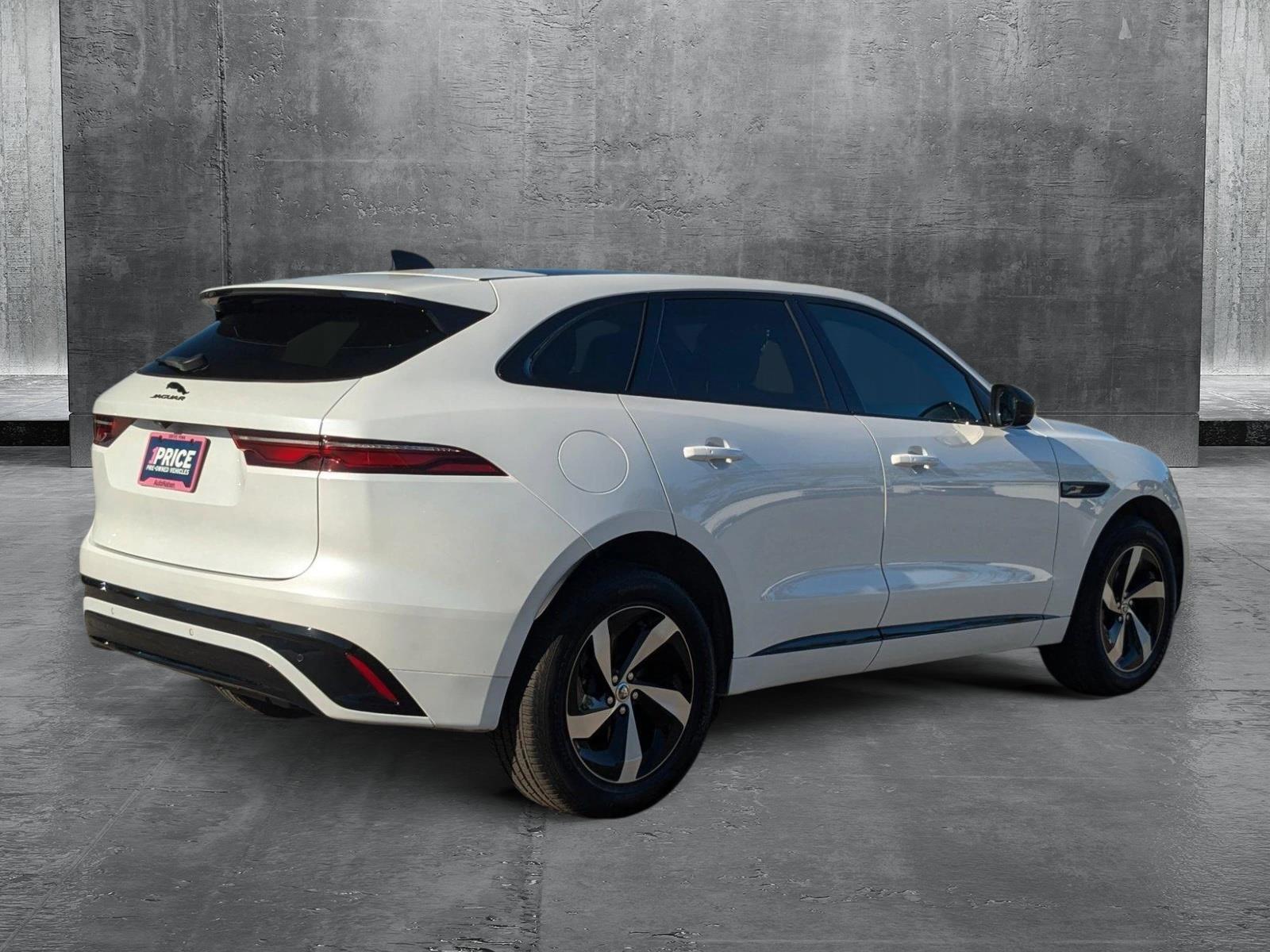 2024 Jaguar F-PACE Vehicle Photo in Sarasota, FL 34231