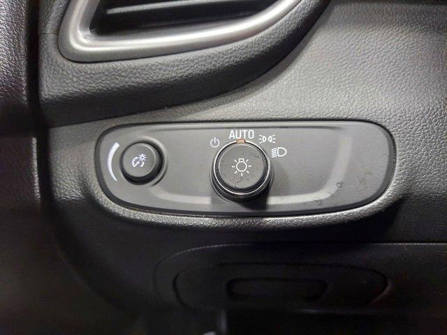 2021 Chevrolet Trax Vehicle Photo in SAUK CITY, WI 53583-1301