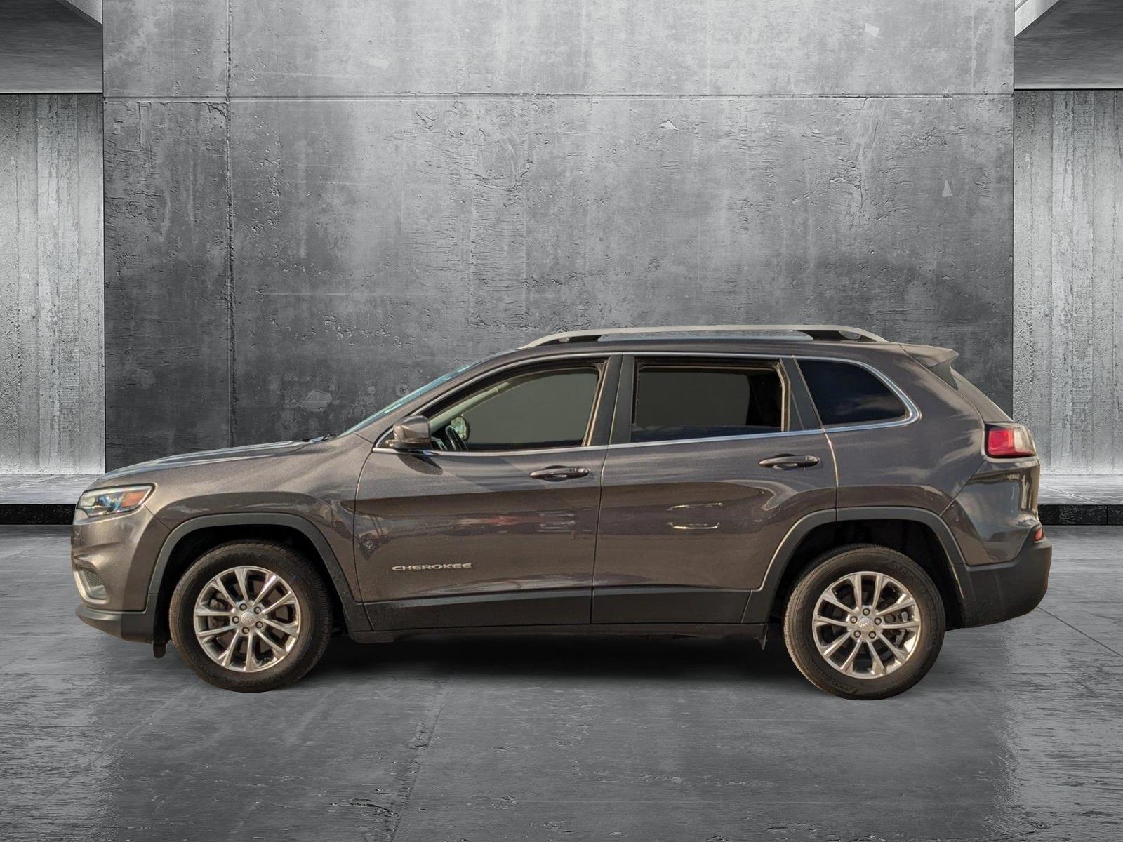 2019 Jeep Cherokee Vehicle Photo in St. Petersburg, FL 33713