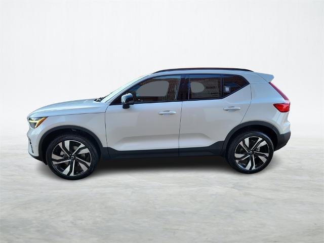 2024 Volvo XC40 Vehicle Photo in Houston, TX 77007