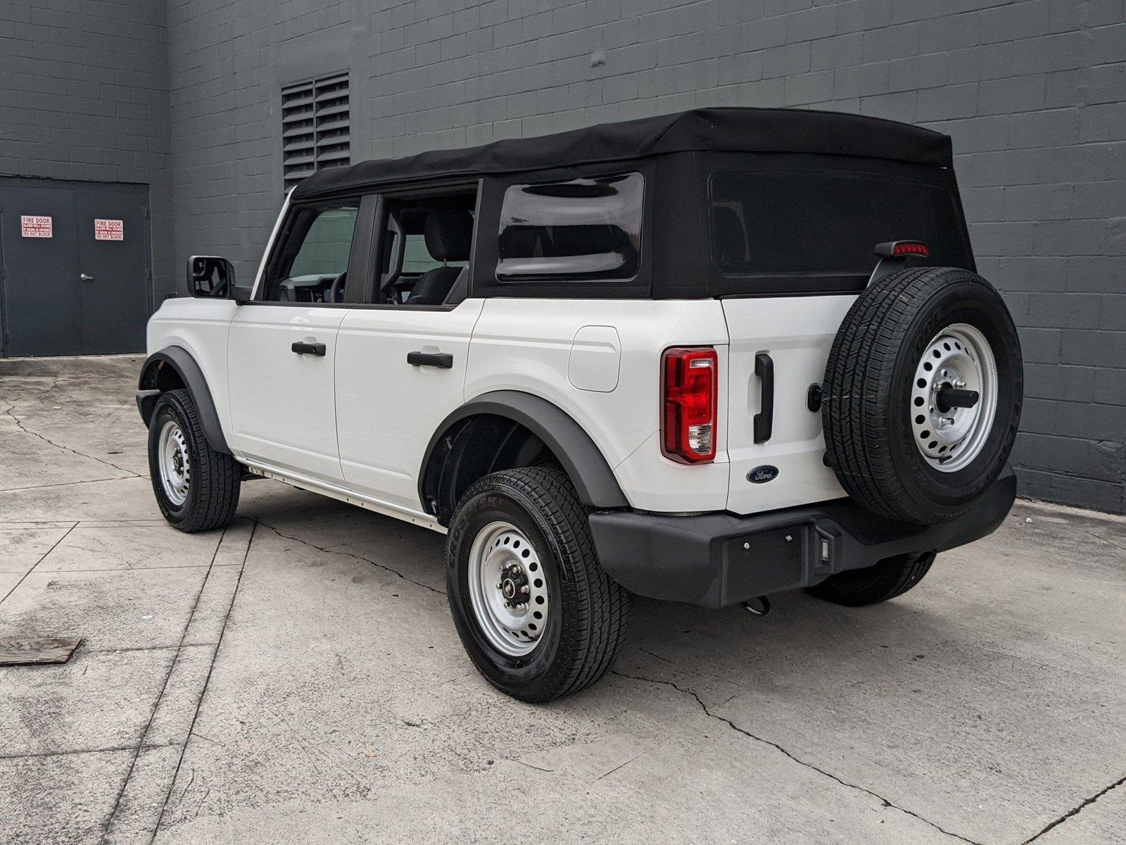 2021 Ford Bronco Vehicle Photo in Pompano Beach, FL 33064