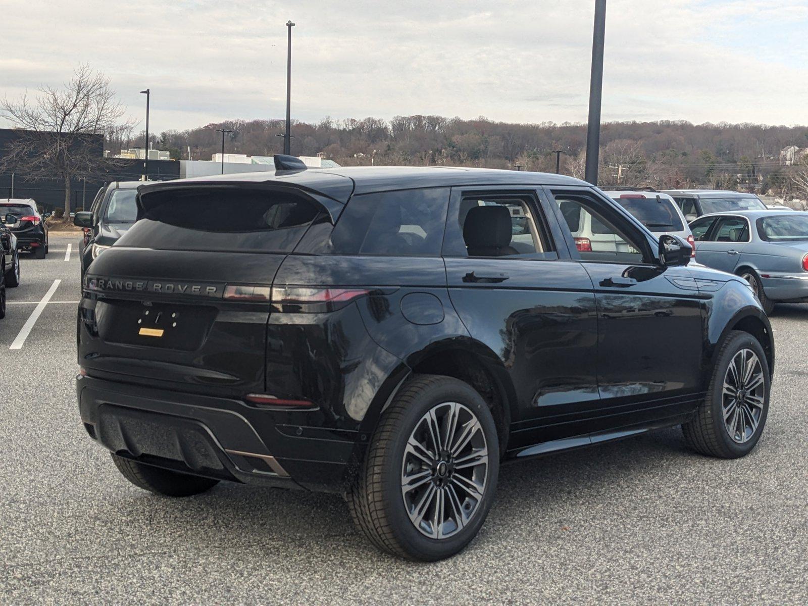 2024 Land Rover Range Rover Evoque Vehicle Photo in Cockeysville, MD 21030