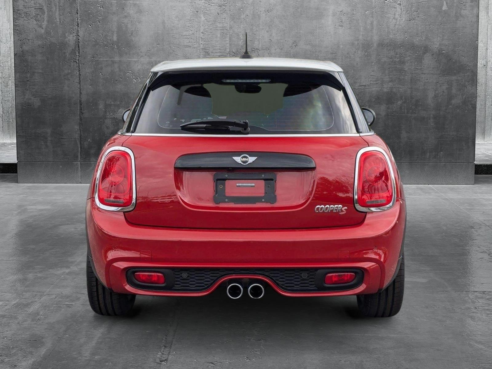 2018 MINI Cooper S Hardtop 4 Door Vehicle Photo in Sanford, FL 32771