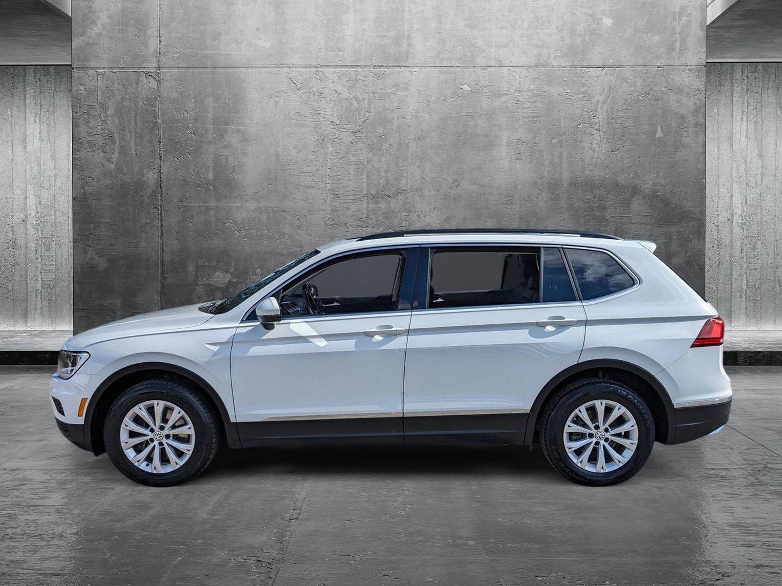 2018 Volkswagen Tiguan Vehicle Photo in Tampa, FL 33614