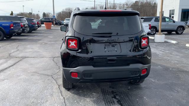 2020 Jeep Renegade Vehicle Photo in MOON TOWNSHIP, PA 15108-2571