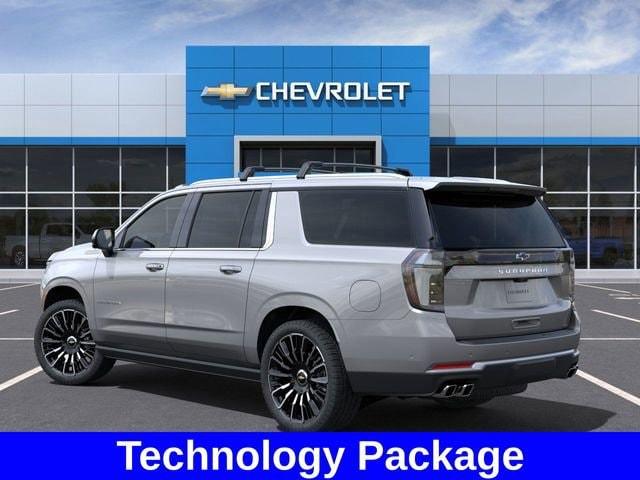 2025 Chevrolet Suburban Vehicle Photo in BROCKTON, MA 02301-7113