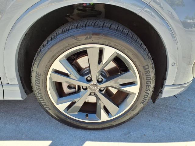 2024 Audi Q4 e-tron Vehicle Photo in TAMPA, FL 33612-3404