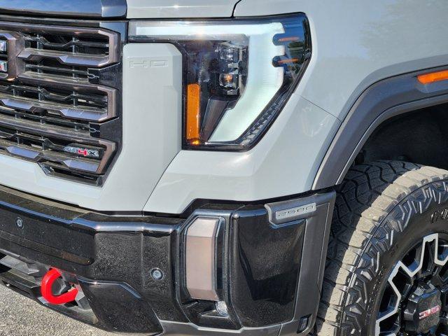 2024 GMC Sierra 2500 HD Vehicle Photo in Decatur, TX 76234