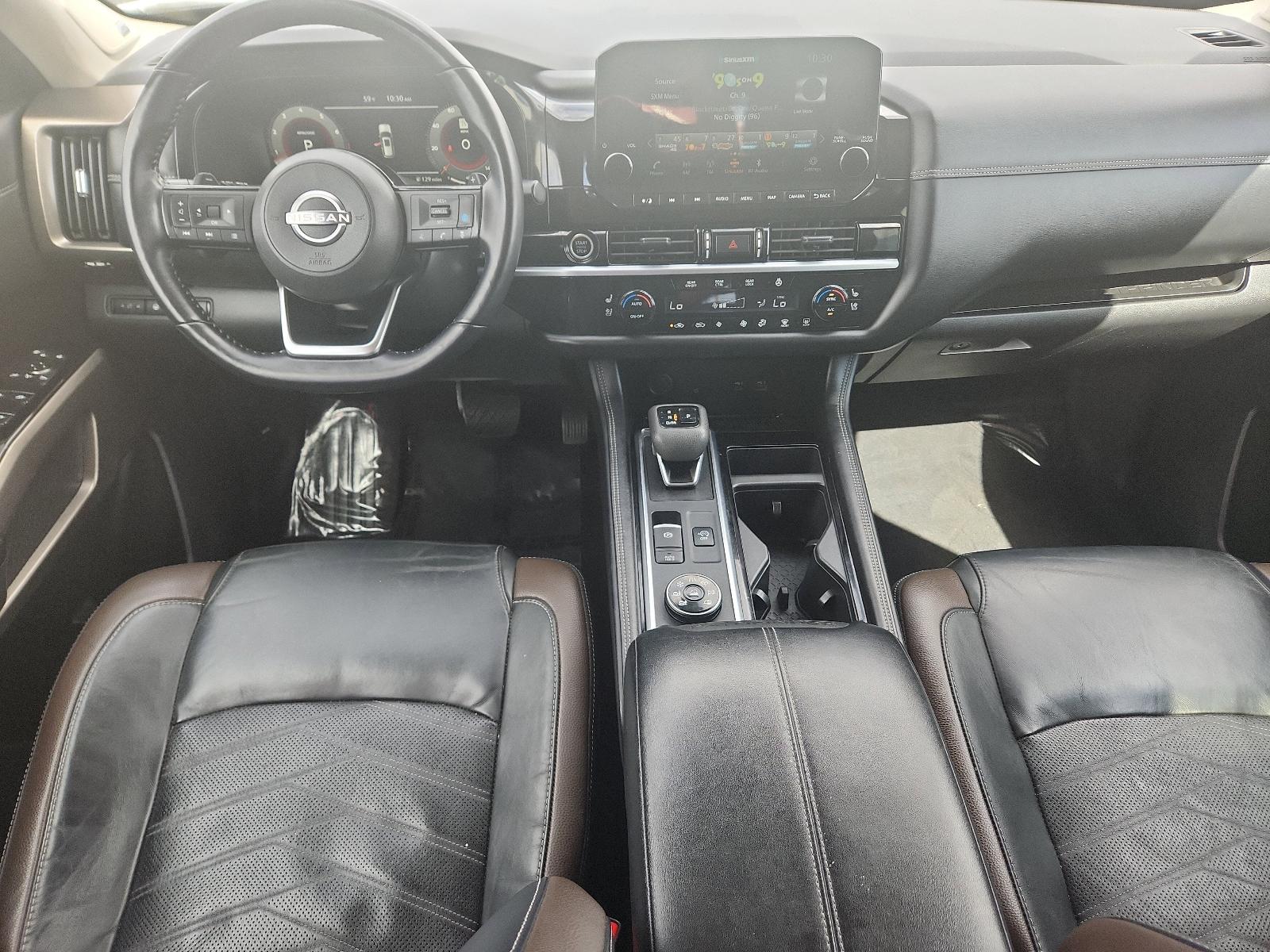 2023 Nissan Pathfinder Vehicle Photo in Albuquerque, NM 87110