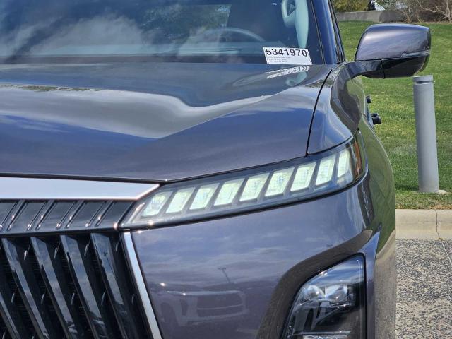 2025 INFINITI QX80 Vehicle Photo in Fort Worth, TX 76132