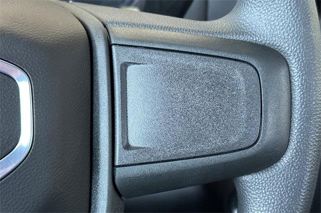 2025 GMC Sierra 1500 Vehicle Photo in ELK GROVE, CA 95757-8703