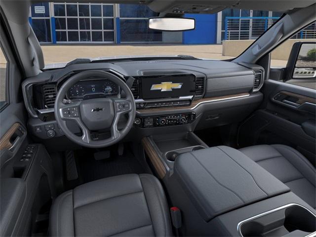 2025 Chevrolet Silverado 2500 HD Vehicle Photo in ENGLEWOOD, CO 80113-6708