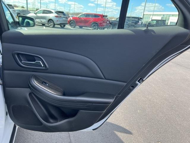 2015 Chevrolet Malibu Vehicle Photo in GREEN BAY, WI 54304-5303