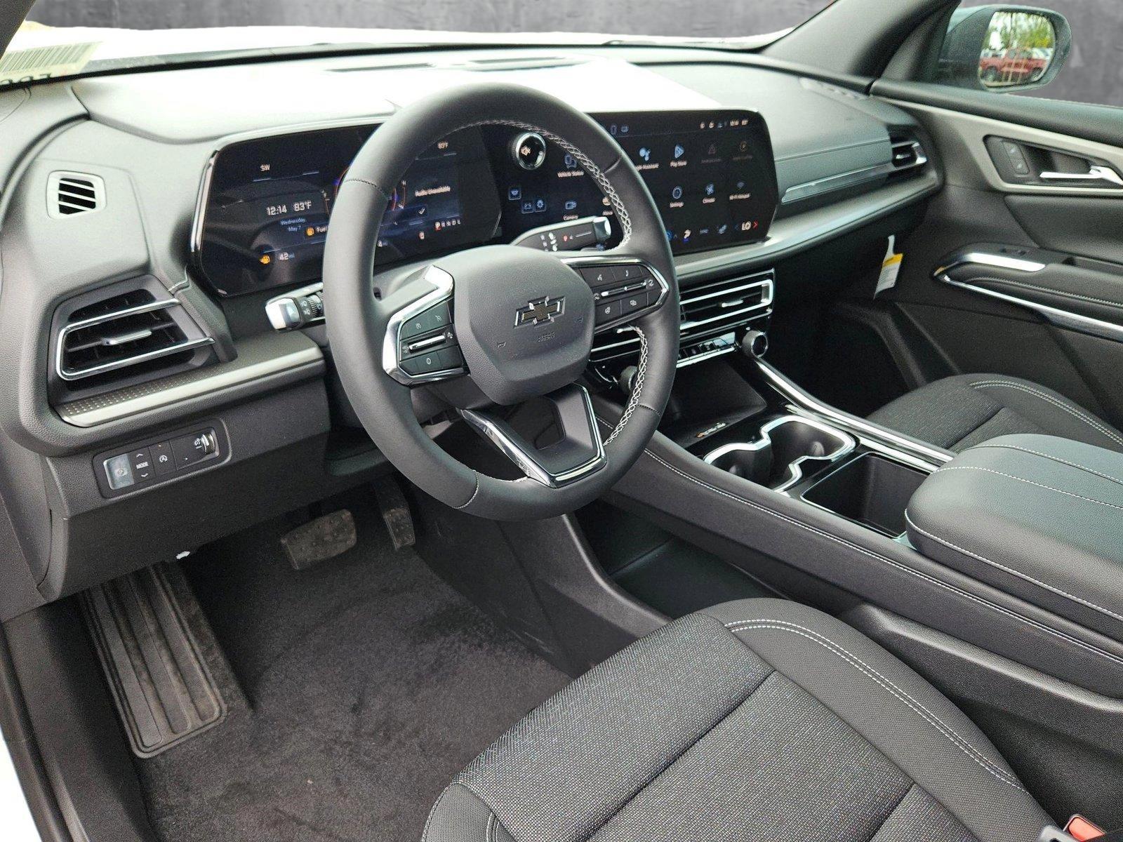 2025 Chevrolet Traverse Vehicle Photo in GILBERT, AZ 85297-0446