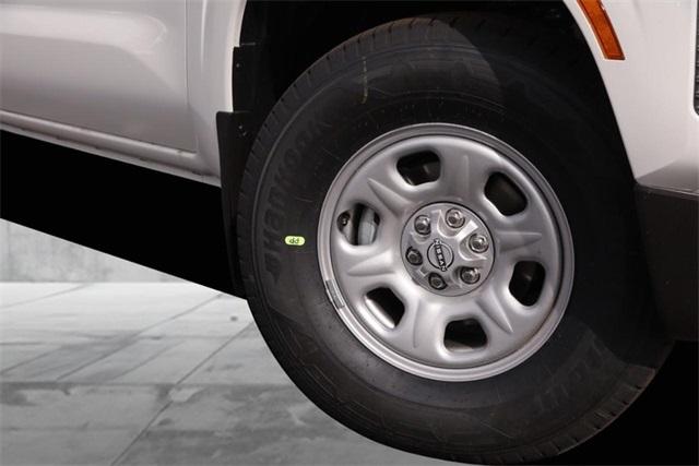2025 Nissan Frontier Vehicle Photo in Hazelwood, MO 63042