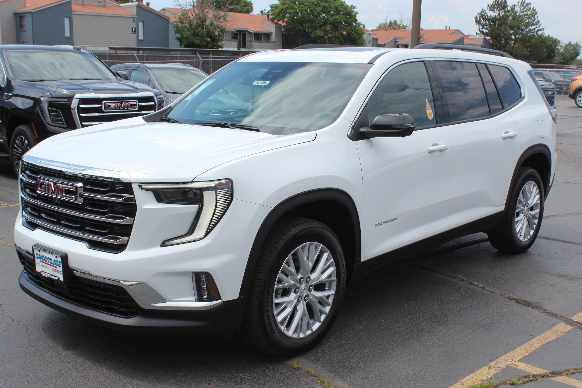 2025 GMC Acadia Vehicle Photo in AURORA, CO 80012-4011