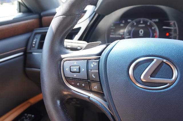 2024 Lexus ES 350 Vehicle Photo in Riverdale, UT 84405