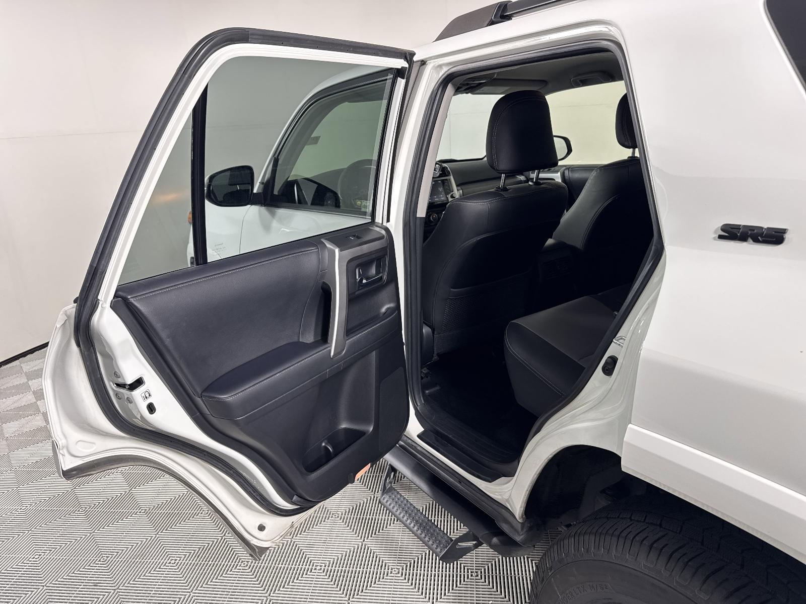 2021 Toyota 4Runner Vehicle Photo in GEORGETOWN, TX 78626-7508